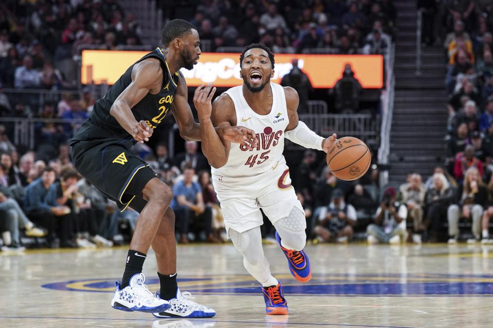 攻防两端都 攻防两端都